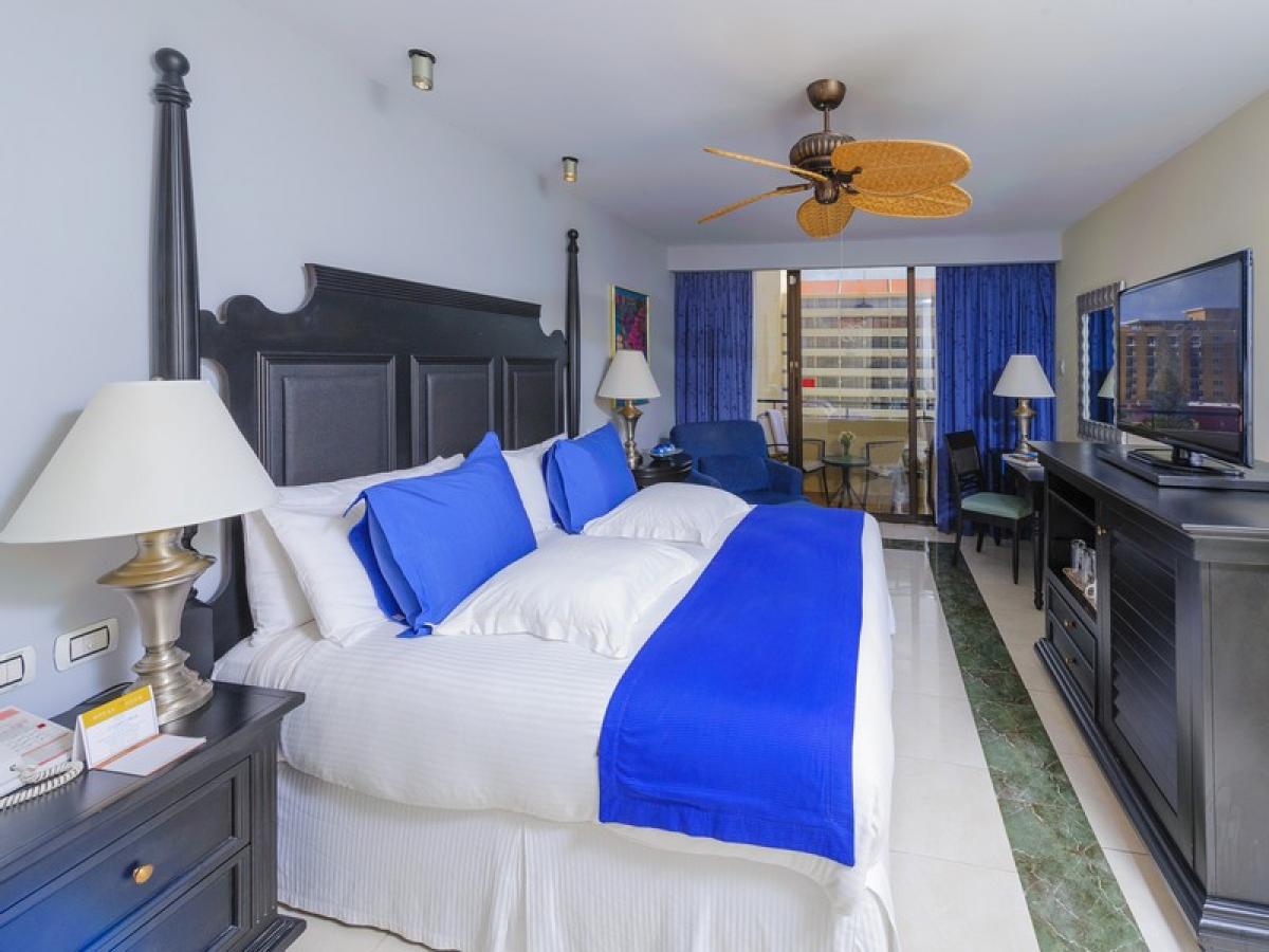 Occidental Grand Aruba - Royal Club Luxury Ocean View
