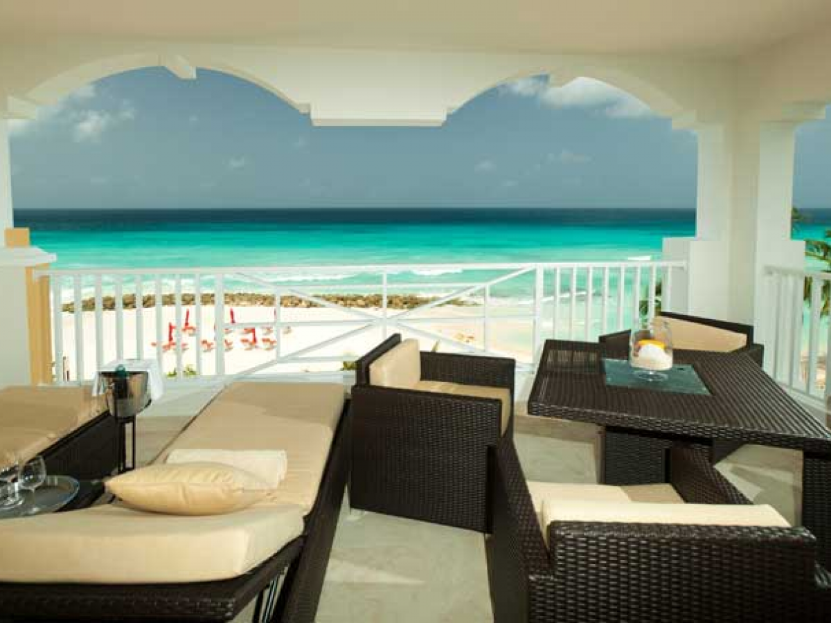 Ocen Two Resort - 2 Bedroom Oceanfront Penthouse