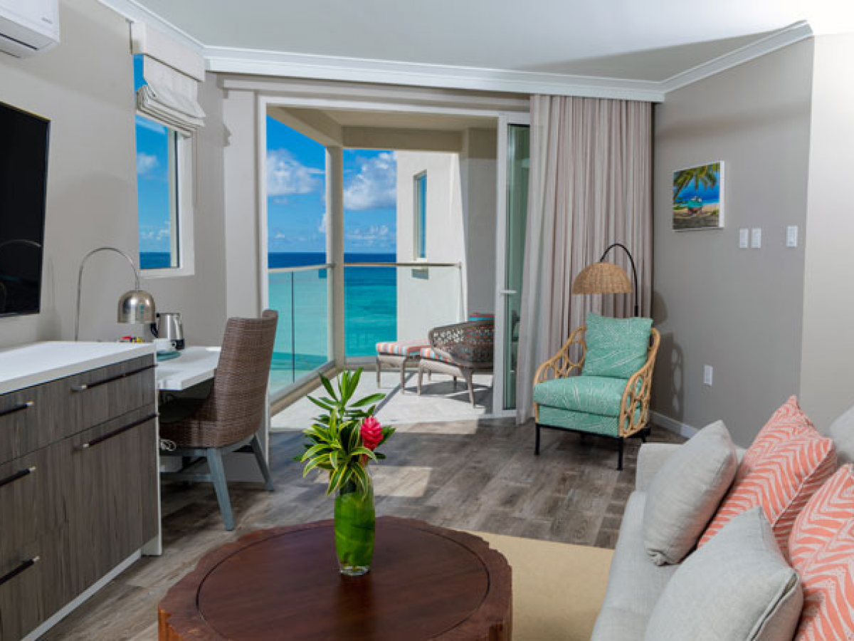 Sea Breeze Beach House - Two Bedroom Family Suite
