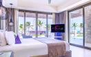 Diamond Club Luxury Prez Swimout Ocean View 6522 cmyk resized jp