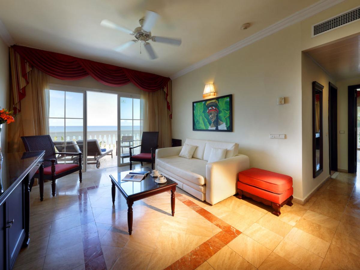 Grand Palladium Resort & Spa Montego Bay Jamaica - Suite