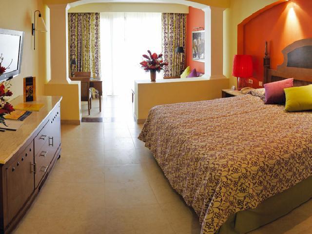 Iberostar Rose Hall Suites Montego Bay Jamaica - Ocean View Junior Suite