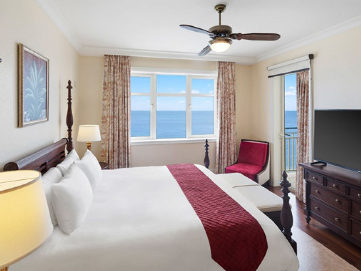 Jewel Grande One bedroom Oceanfront Suite