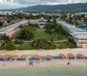 Sunscape Cove Montego Bay Jamaica - Resort
