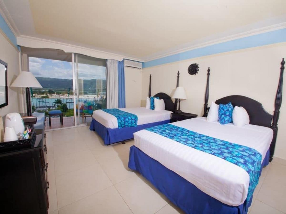 Sunscape Cove Montego Bay Jamaica - Deluxe Bay View