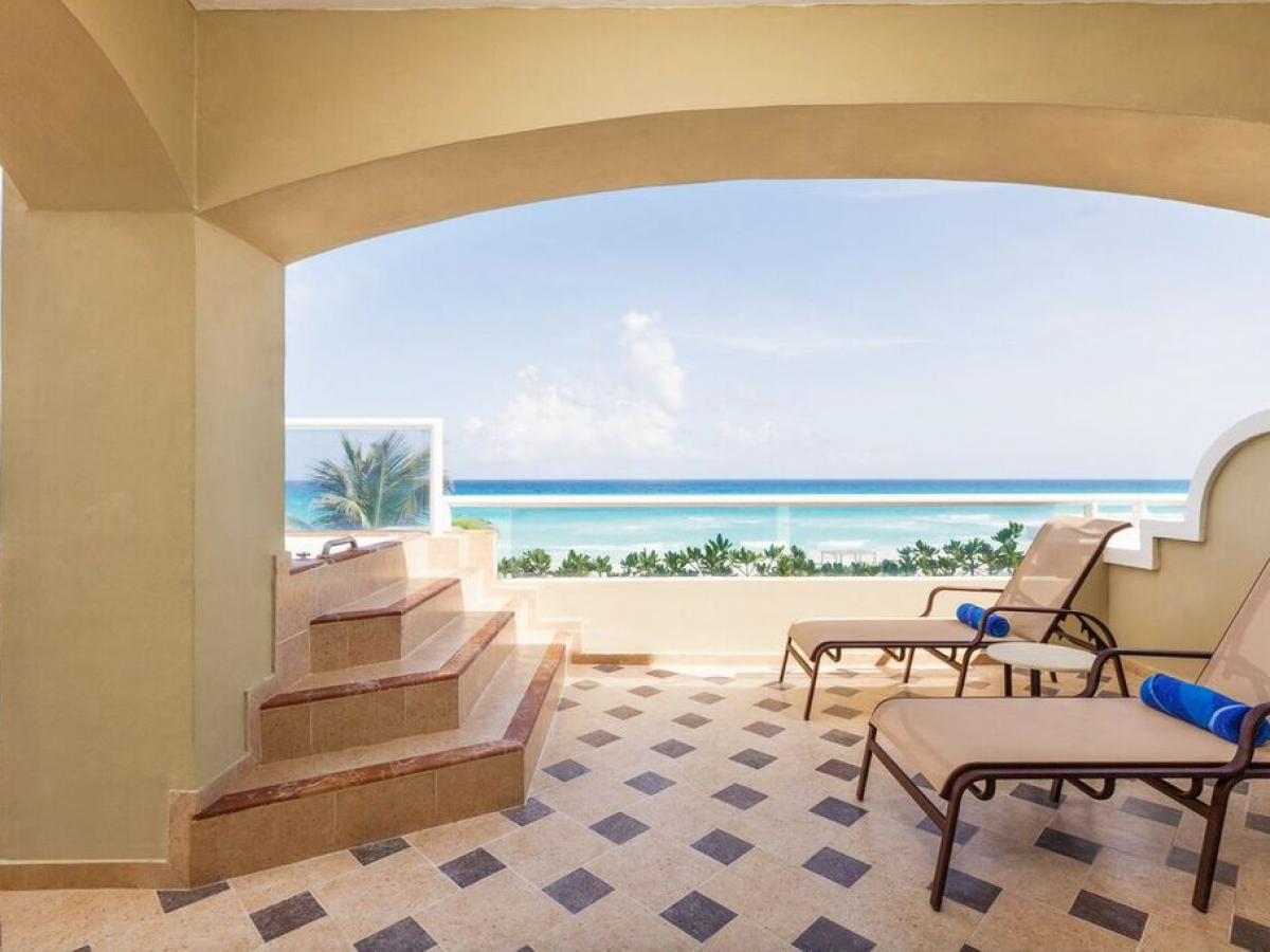 Panama Jack Resort Gran Caribe Cancun - Gran Master One Bedroom Suite Oceanfron