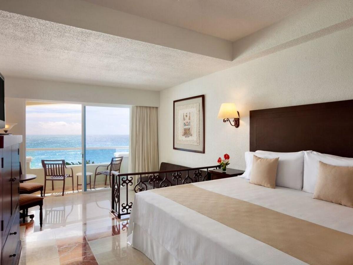 Panama Jack Resort Gran Caribe Cancun - Junior Suite Oceanfront