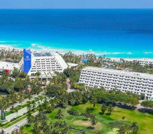 Grand Oasis Cancun Aerial