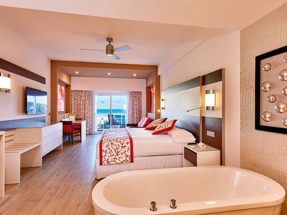 Riu Caribe Room Suite Oceanview 