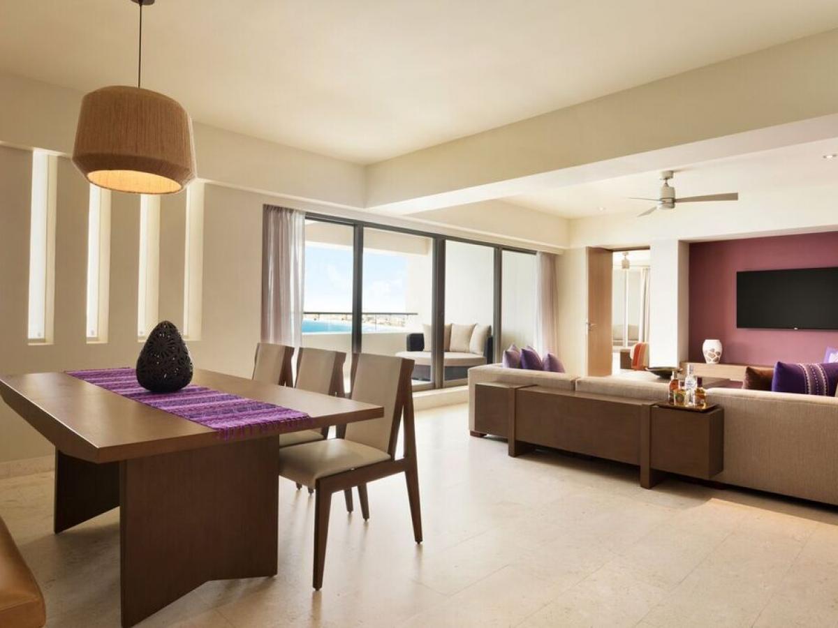 Hyatt Ziva Cancun Mexico - Ziva Ocean Front Master suite