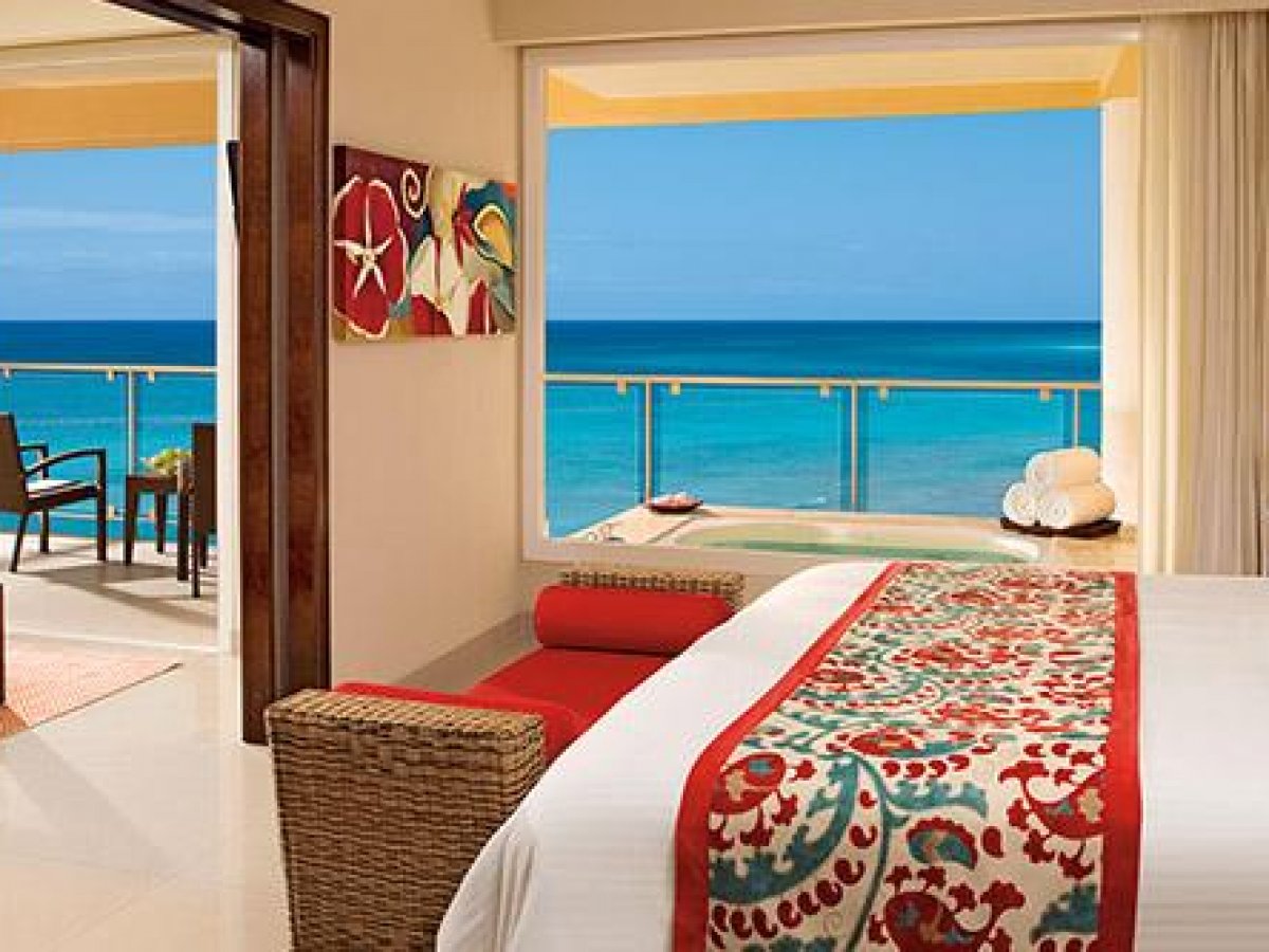 Now Jade Rivier Cancun- Preferred Club Suite Ocean Front