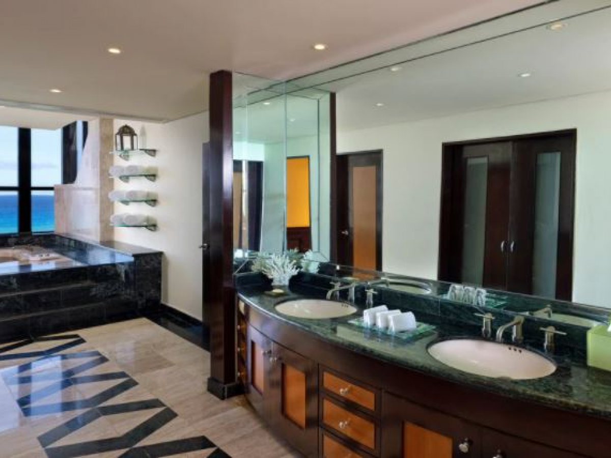 paradisus cancun the reserve deluxe presidential suite bathroom 