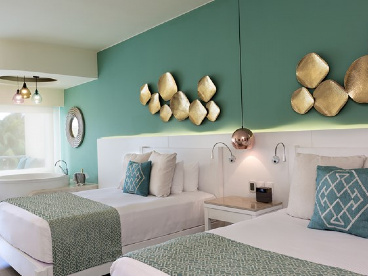 azul beach luxury suite 