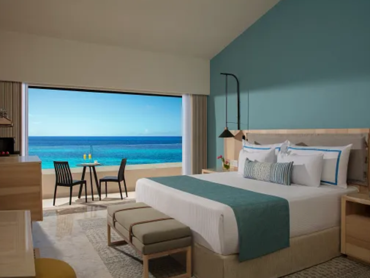 Dreams Aventuras Preferred Club Master Suite Ocean View