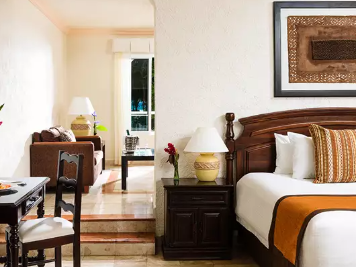 El Dorado seaside suites Luxury Junior Suite