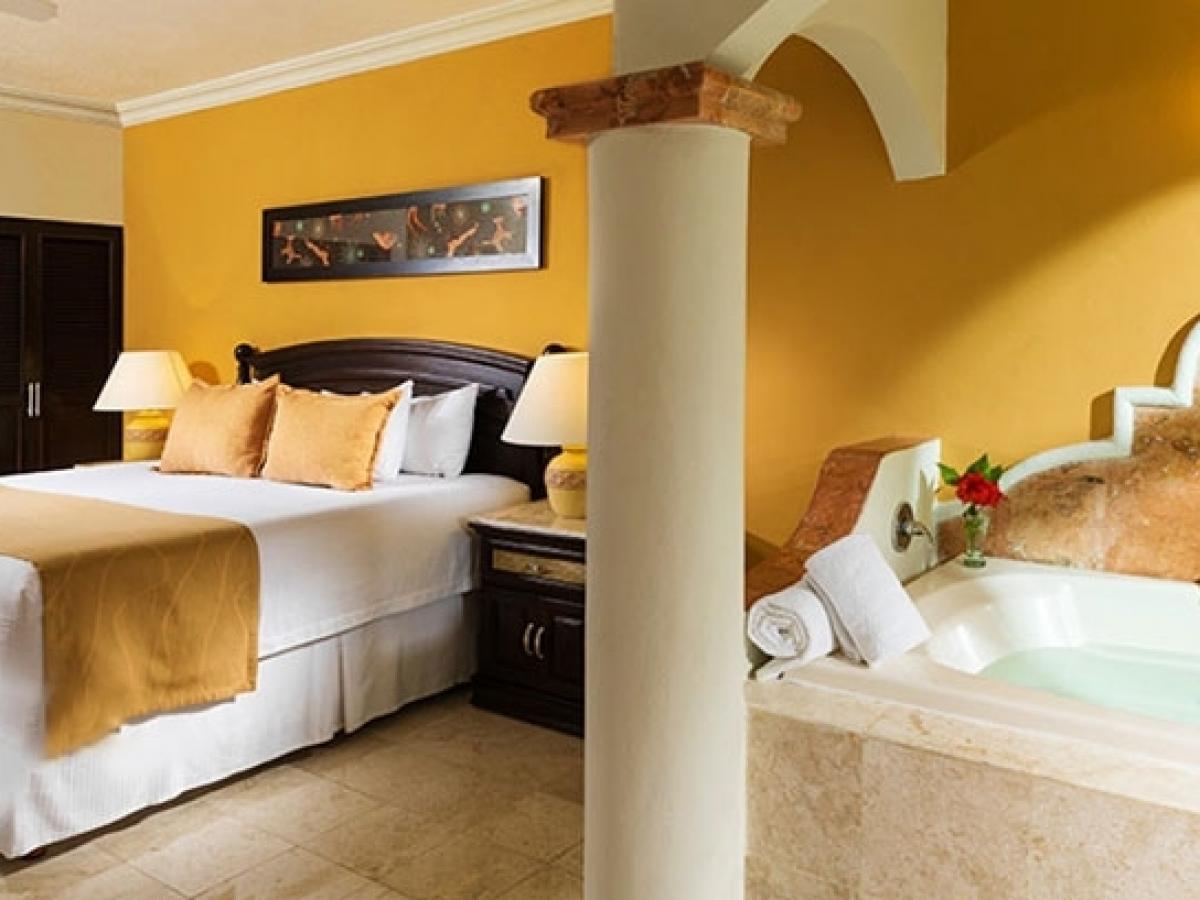 El Dorado Sensimar Riviera Maya Mexico - Jacuzzi Junior Suite