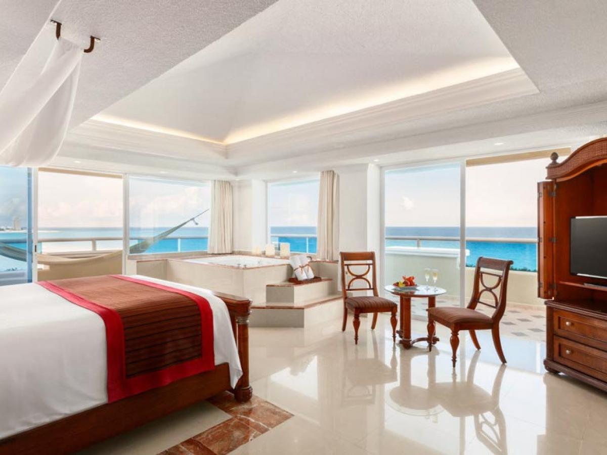 Panama Jack Gran Porto Mexico - Master One Bedroom Premium Suite