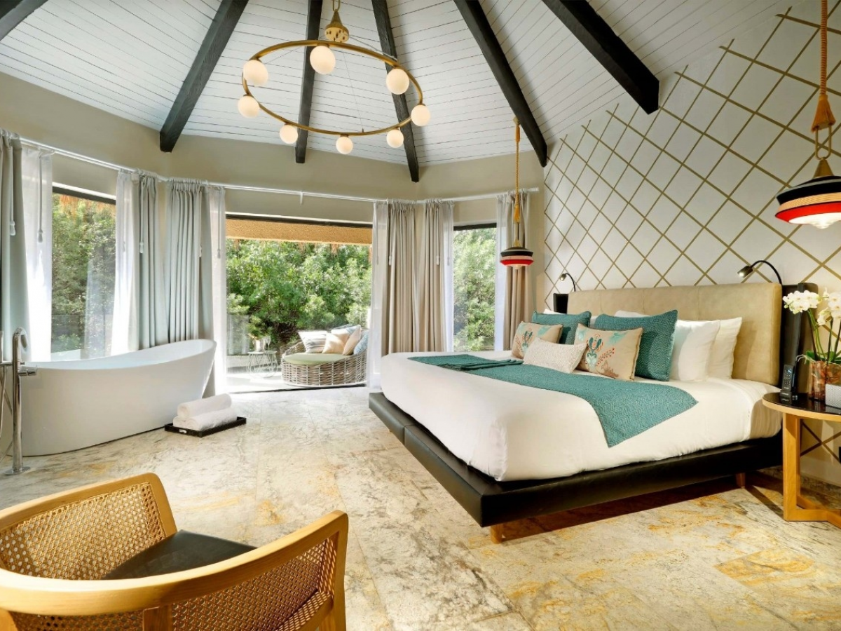 TRS Yucatan hotel romance bungalow king jpg