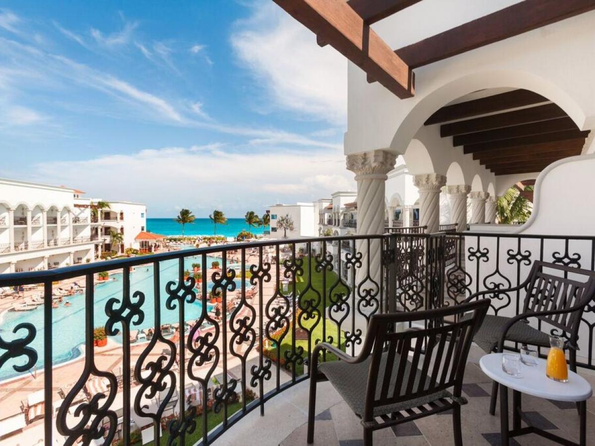 The Royal Playa Del Carmen Mexico - Royal Junior Suite Oceanview